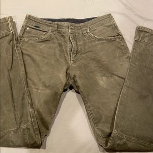 Dark grey Kühl Free Ryder Men’s pants lightly worn